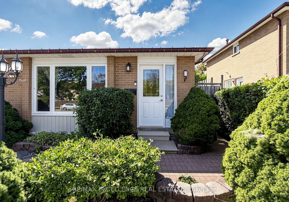 28-glenvale-boulevard-brampton-ontario-w13822376