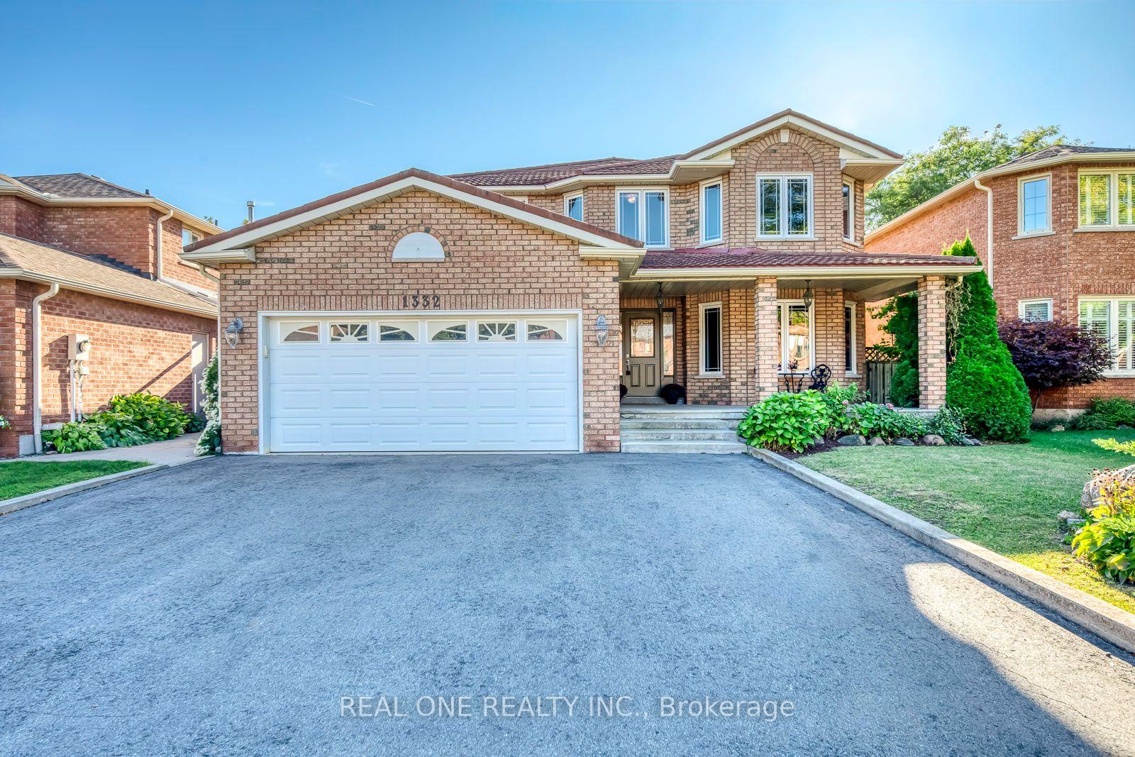 1332-greenwood-crescent-oakville-ontario-w13822652