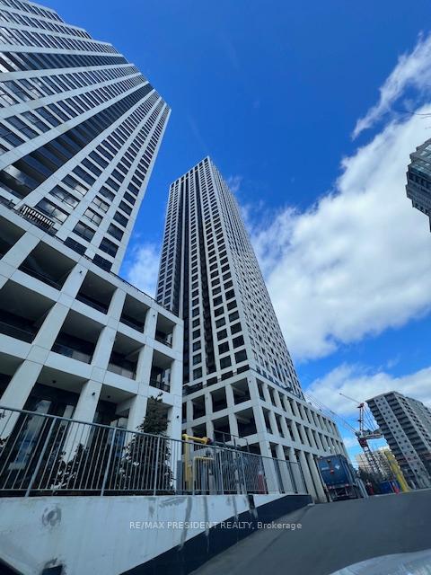 30-elm-drive-mississauga-ontario-w13822694