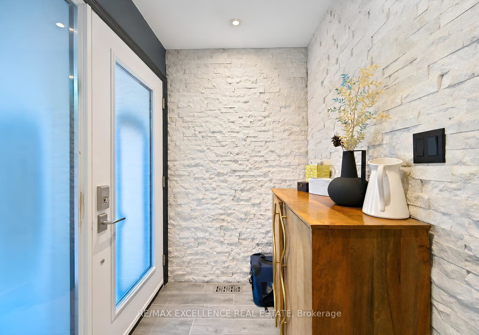 20-manett-crescent-brampton-ontario-w13822940