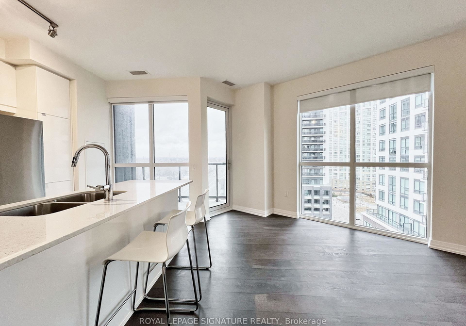 50-thomas-riley-road-toronto-etobicoke-ontario-w13823048