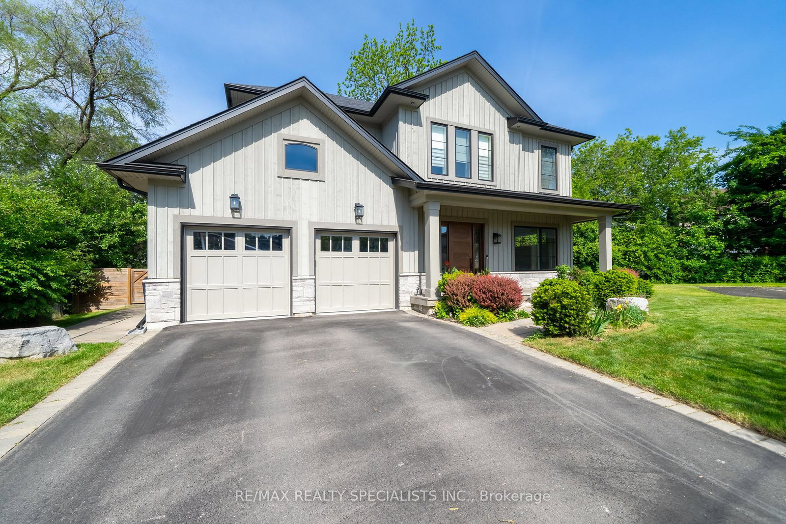 18-florence-drive-oakville-ontario-w13823136