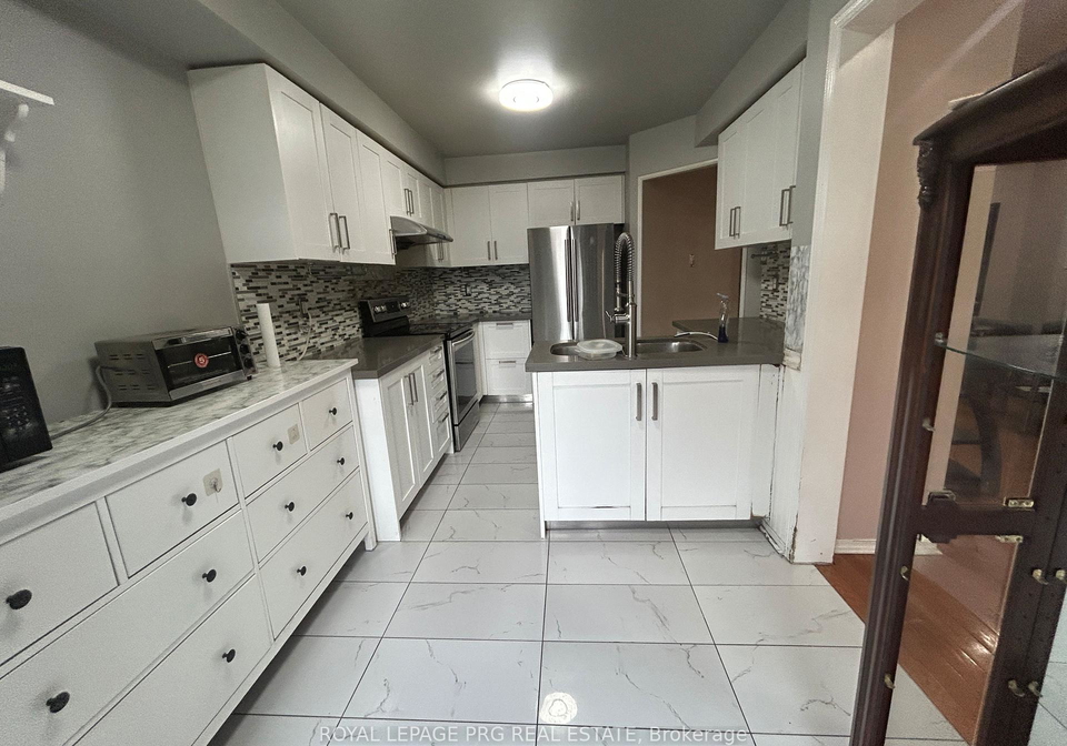 126-rainforest-drive-n-brampton-ontario-w13823178