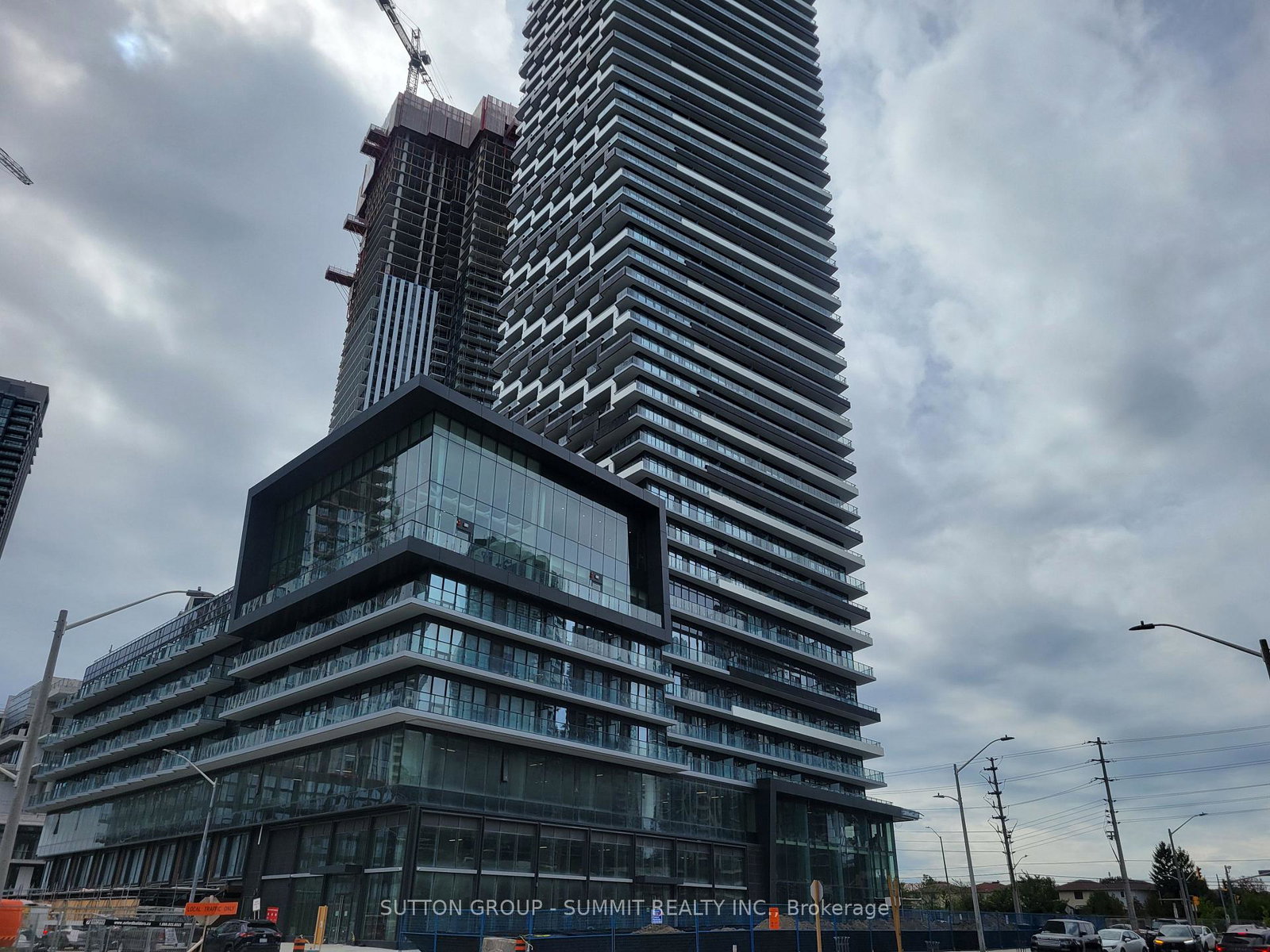 448-burnhamthorpe-road-w-mississauga-ontario-w13823196