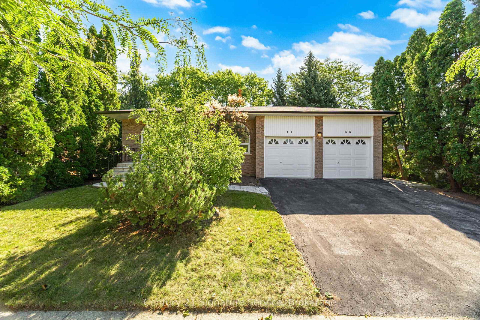 1166-grand-boulevard-oakville-ontario-w13823256