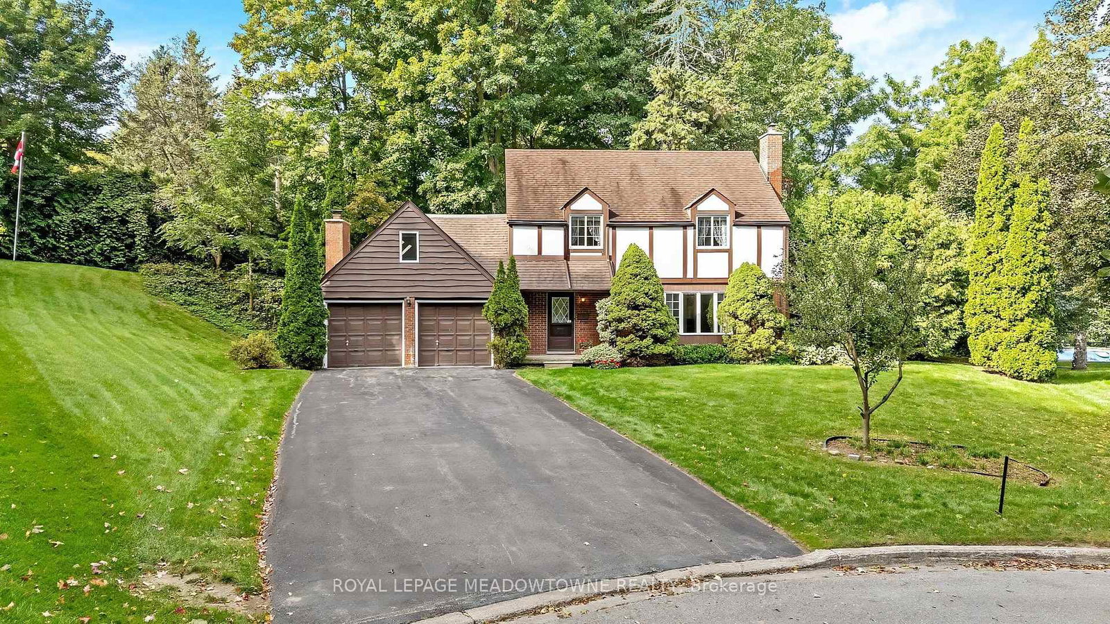 12-mullen-place-halton-hills-ontario-w13823676