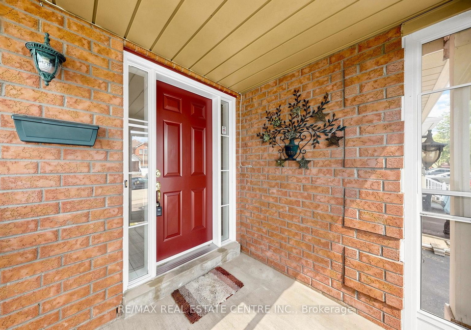 30-culture-crescent-brampton-ontario-w13823682