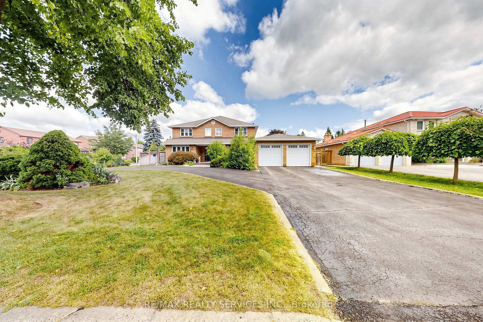 35-linden-crescent-brampton-ontario-w13823778