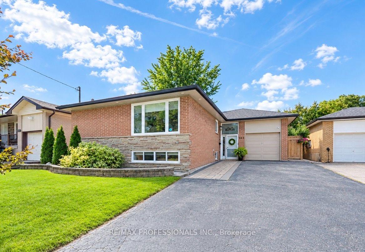 103-west-deane-park-drive-toronto-etobicoke-ontario-w13823780