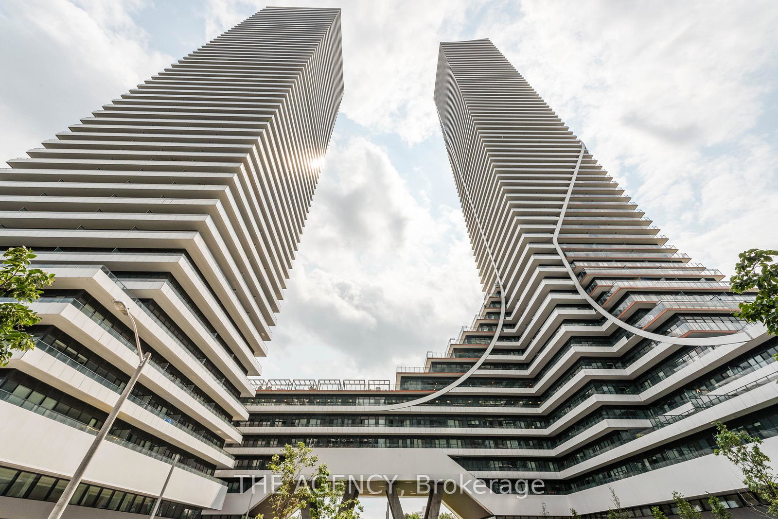 20-shore-breeze-drive-toronto-etobicoke-ontario-w13824028