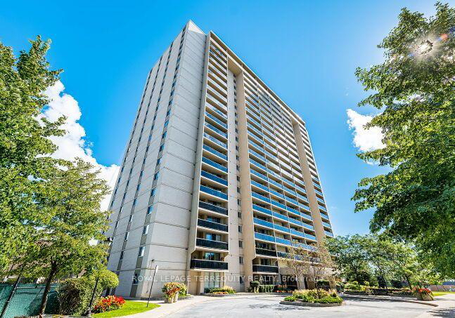 812-burnhamthorpe-road-toronto-etobicoke-ontario-w13824186