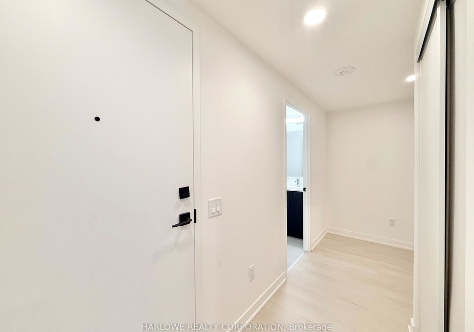 1-vine-avenue-toronto-toronto-ontario-w13824594