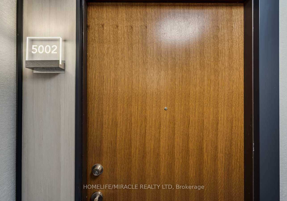 30-shore-breeze-drive-toronto-etobicoke-ontario-w13824640