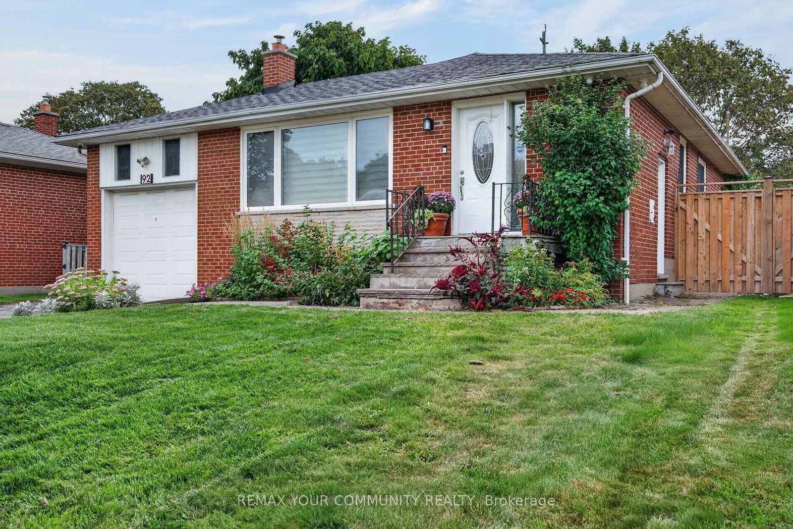 92-beaver-bend-crescent-toronto-etobicoke-ontario-w13824668