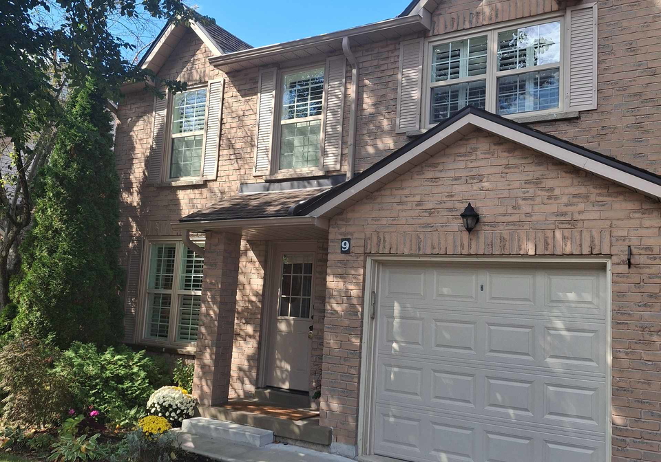 2272-mowat-avenue-oakville-ontario-w13824740