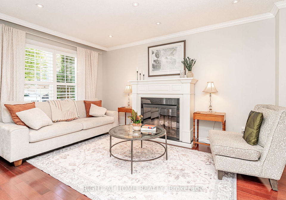 2272-mowat-avenue-oakville-ontario-w13824740