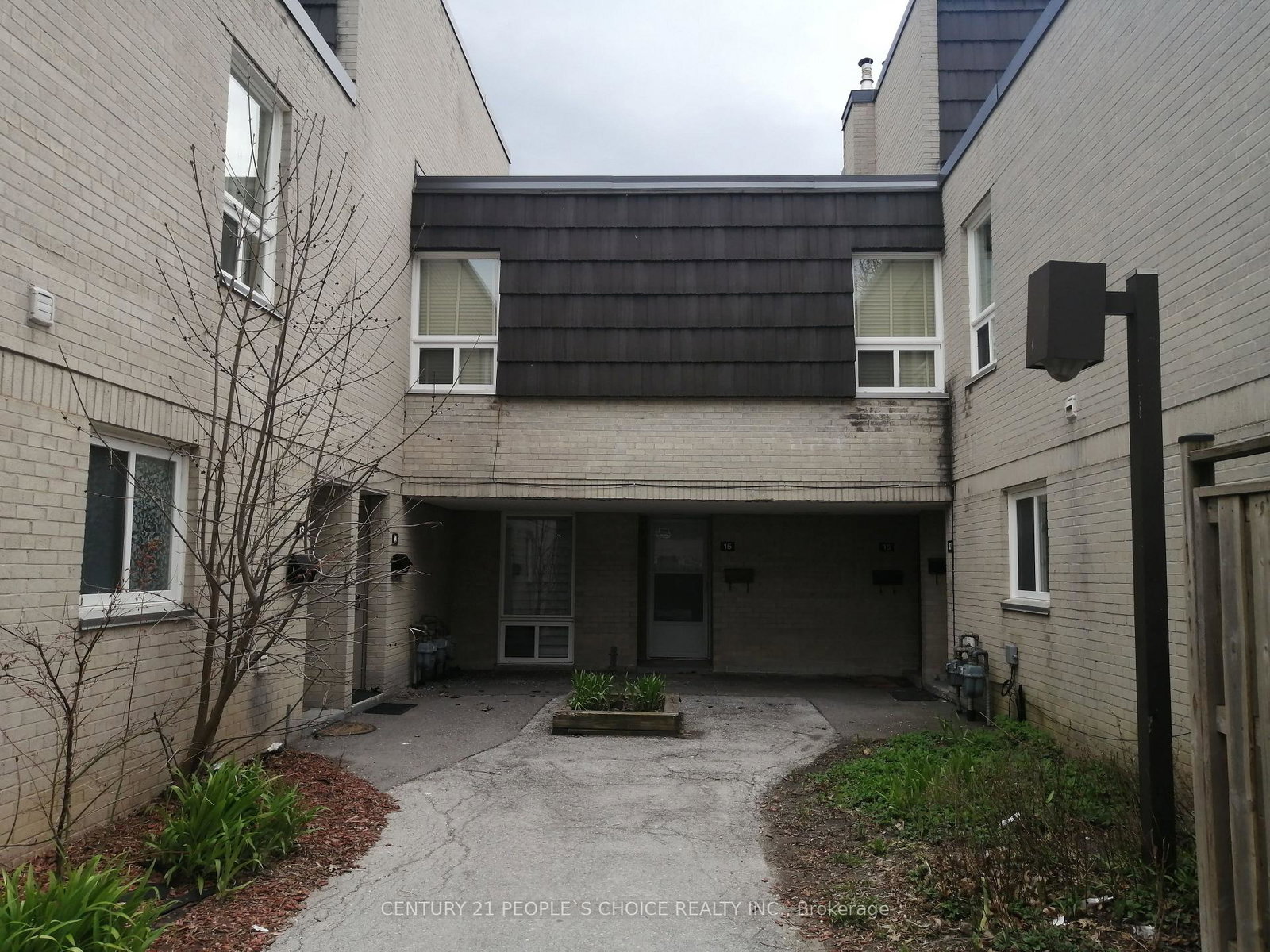 23-four-winds-drive-toronto-york-ontario-w13824836