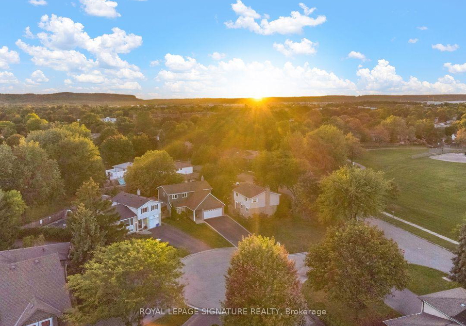 552-brock-court-milton-ontario-w13824880