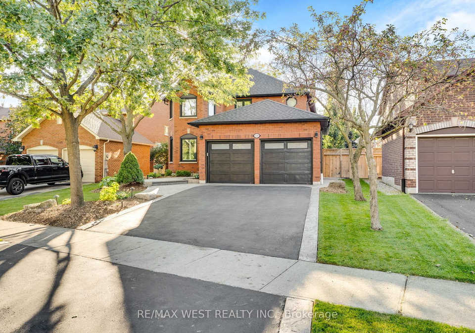1136-goodson-crescent-oakville-ontario-w13824896