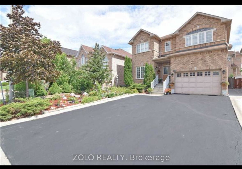 3242-scotch-pine-gate-mississauga-ontario-w13825408