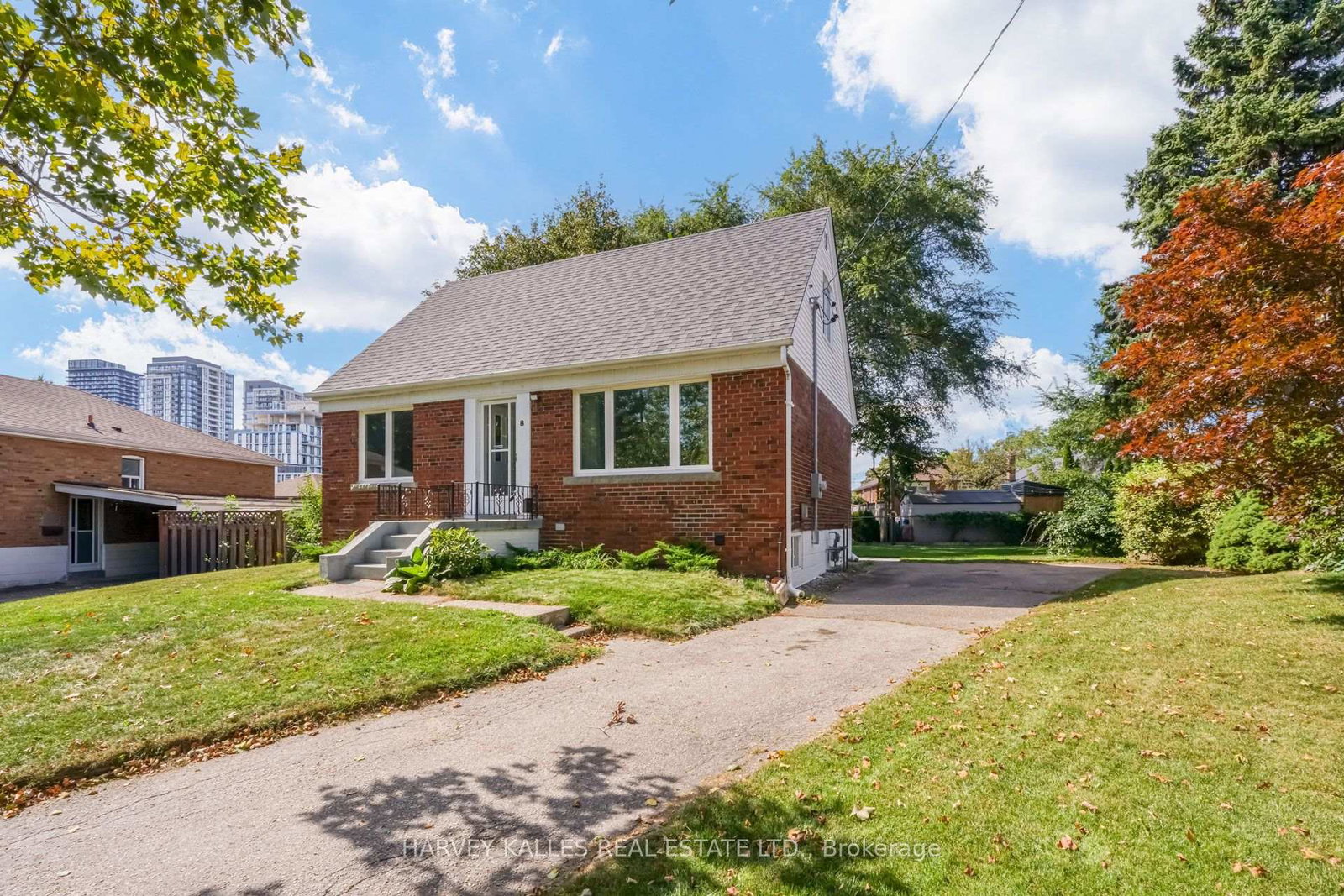 8-crown-court-toronto-etobicoke-ontario-w13825620