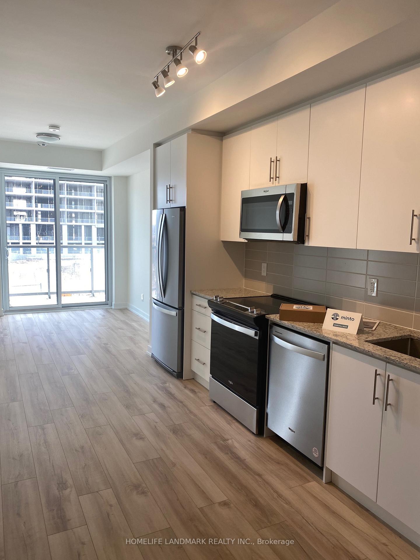 335-wheat-boom-drive-s-oakville-ontario-w13825710