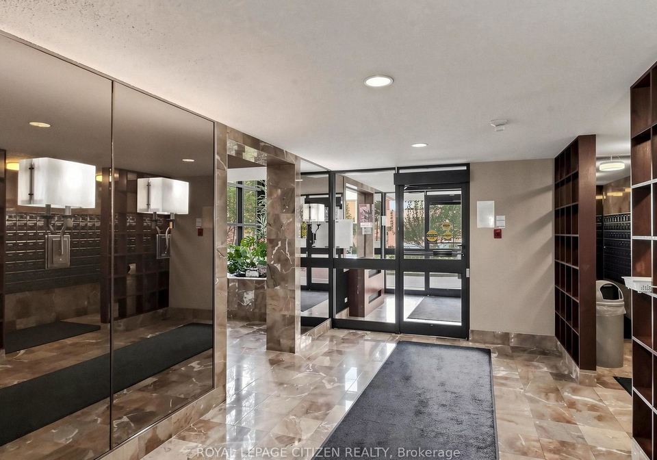 100-county-court-boulevard-brampton-ontario-w13826082