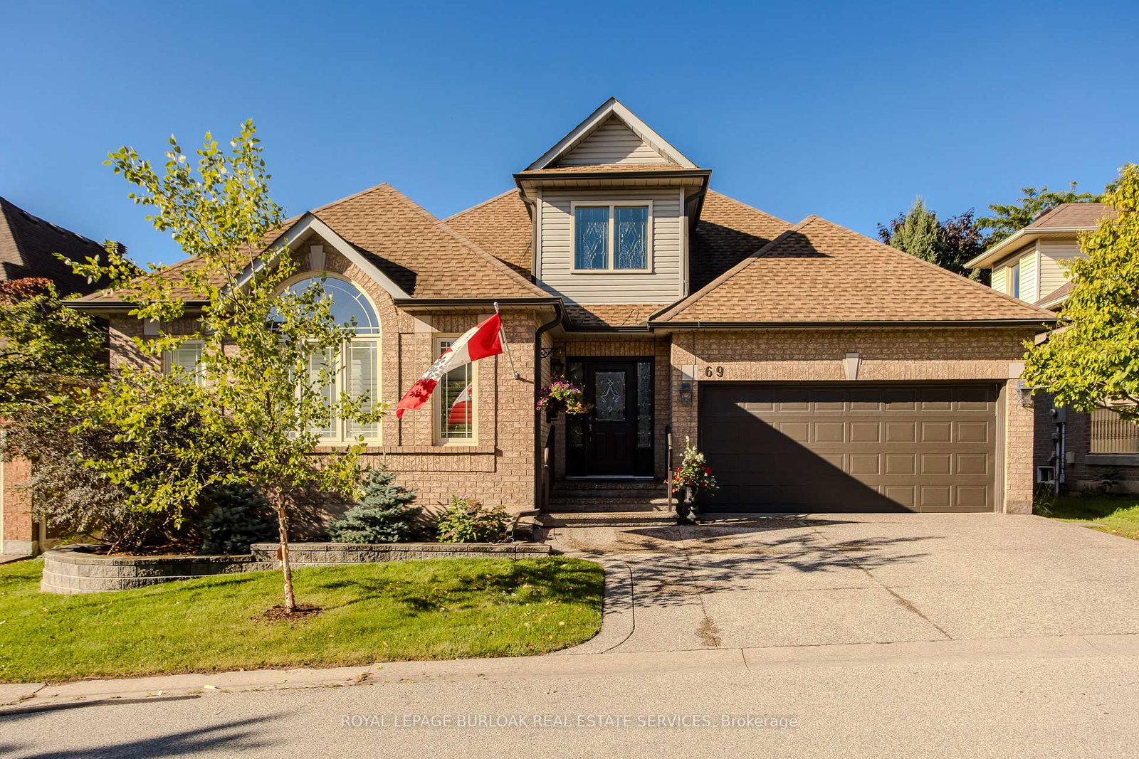 1150-skyview-drive-burlington-ontario-w13826472