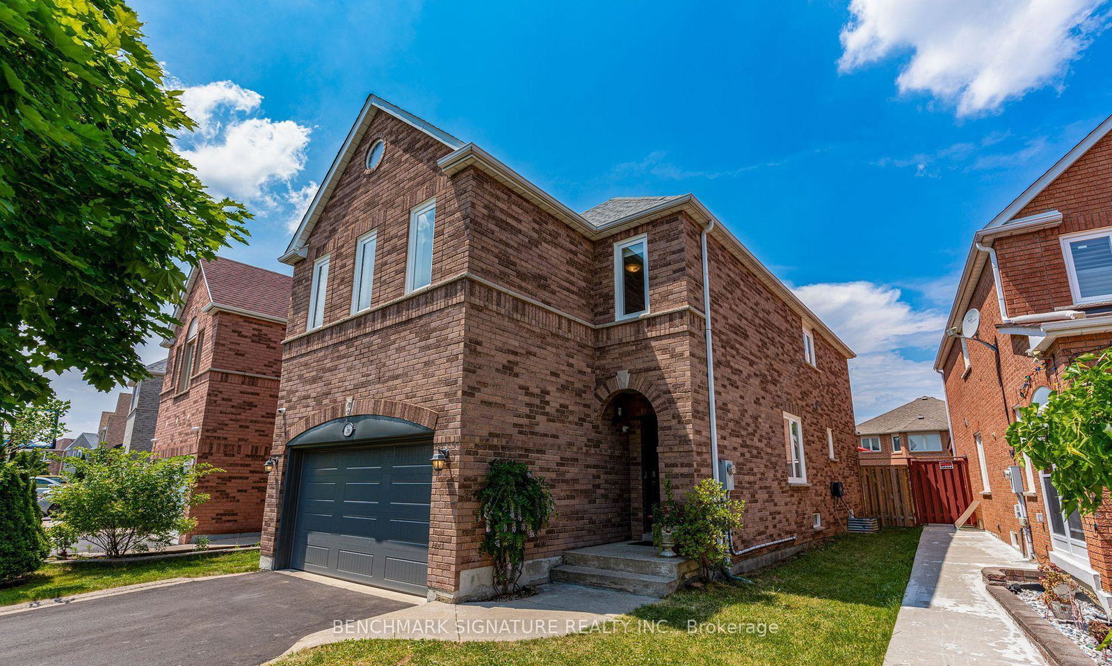 36-twisted-oak-street-brampton-ontario-w13826844