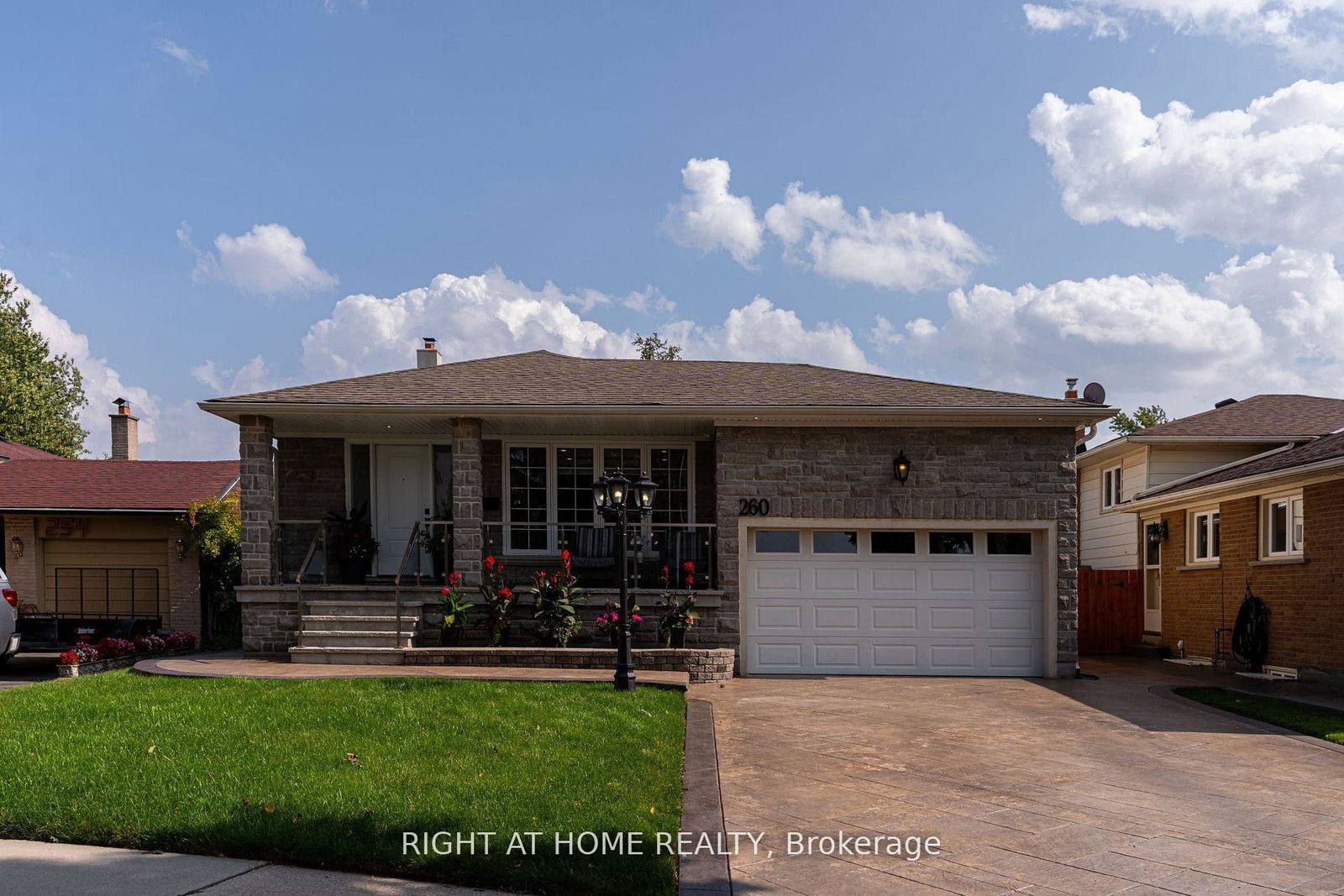 260-louis-drive-mississauga-ontario-w13826878
