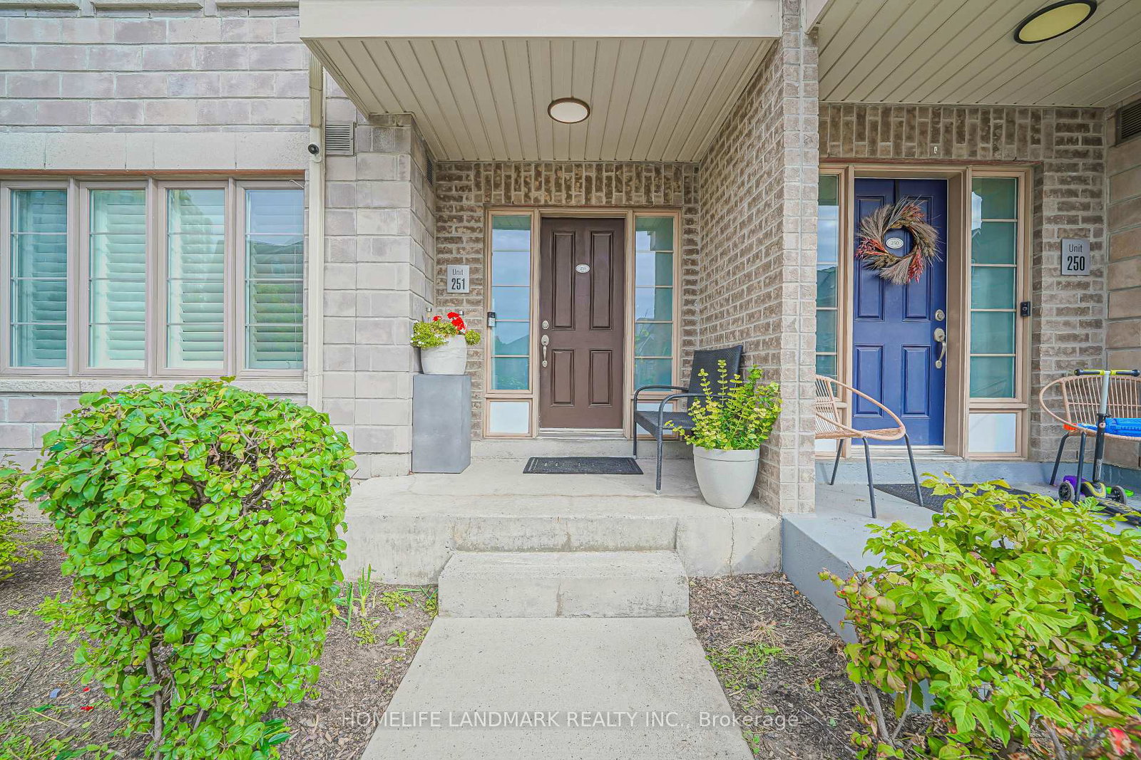 60-parrotta-drive-toronto-york-ontario-w13827182