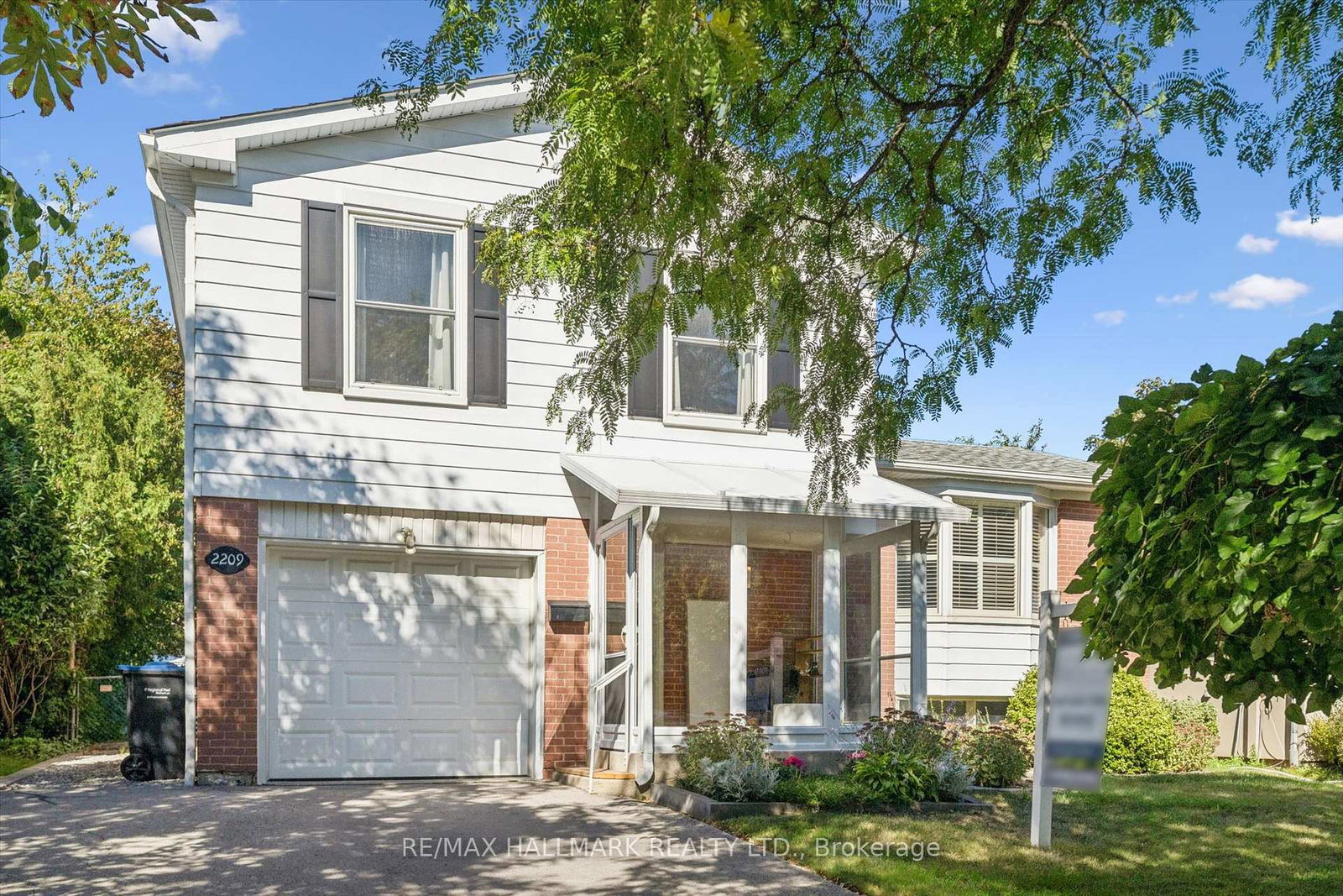 2209-buttonbush-crescent-mississauga-ontario-w13827194