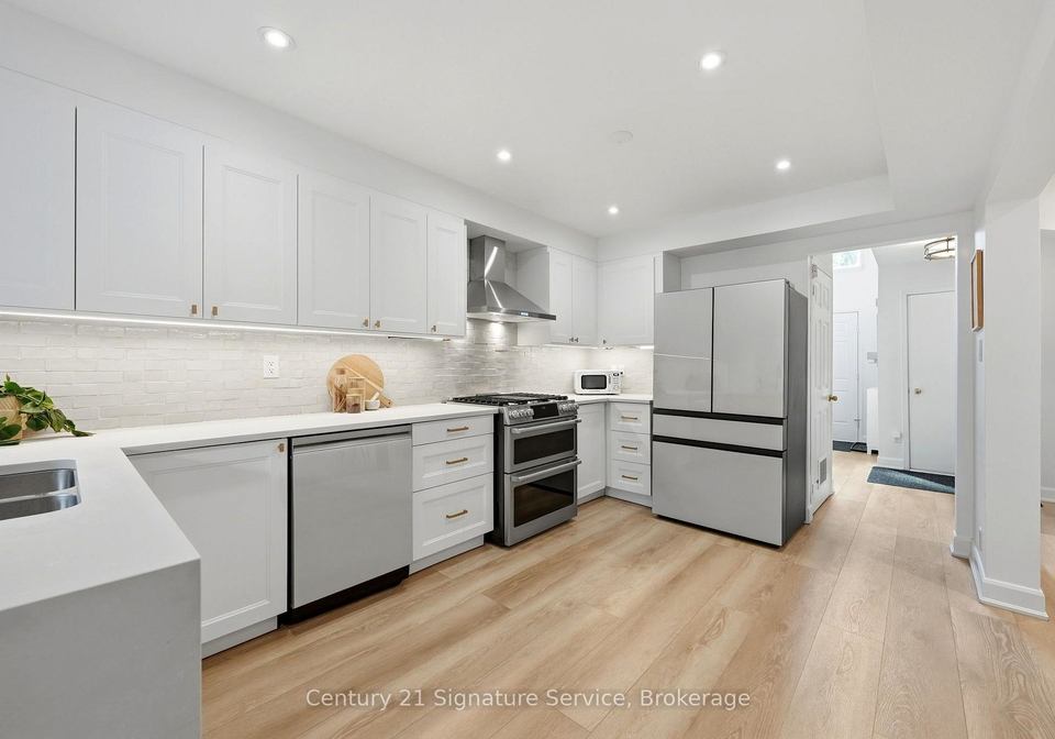 500-silverthorne-crescent-mississauga-ontario-w13827200