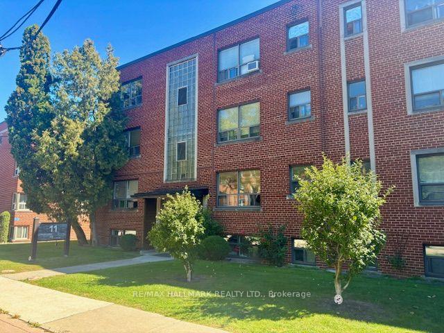 11-anglesey-boulevard-toronto-etobicoke-ontario-w13827482