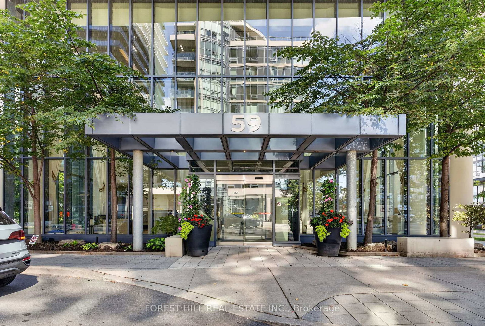 59-annie-craig-drive-toronto-etobicoke-ontario-w13827576