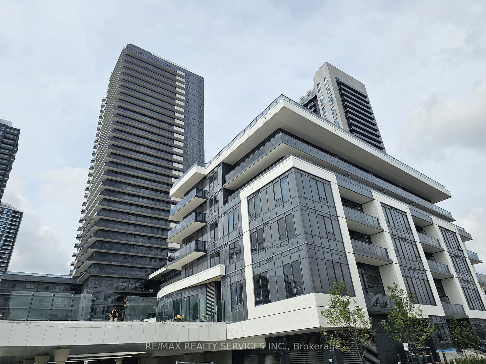 5105-hurontario-street-mississauga-ontario-w13827760
