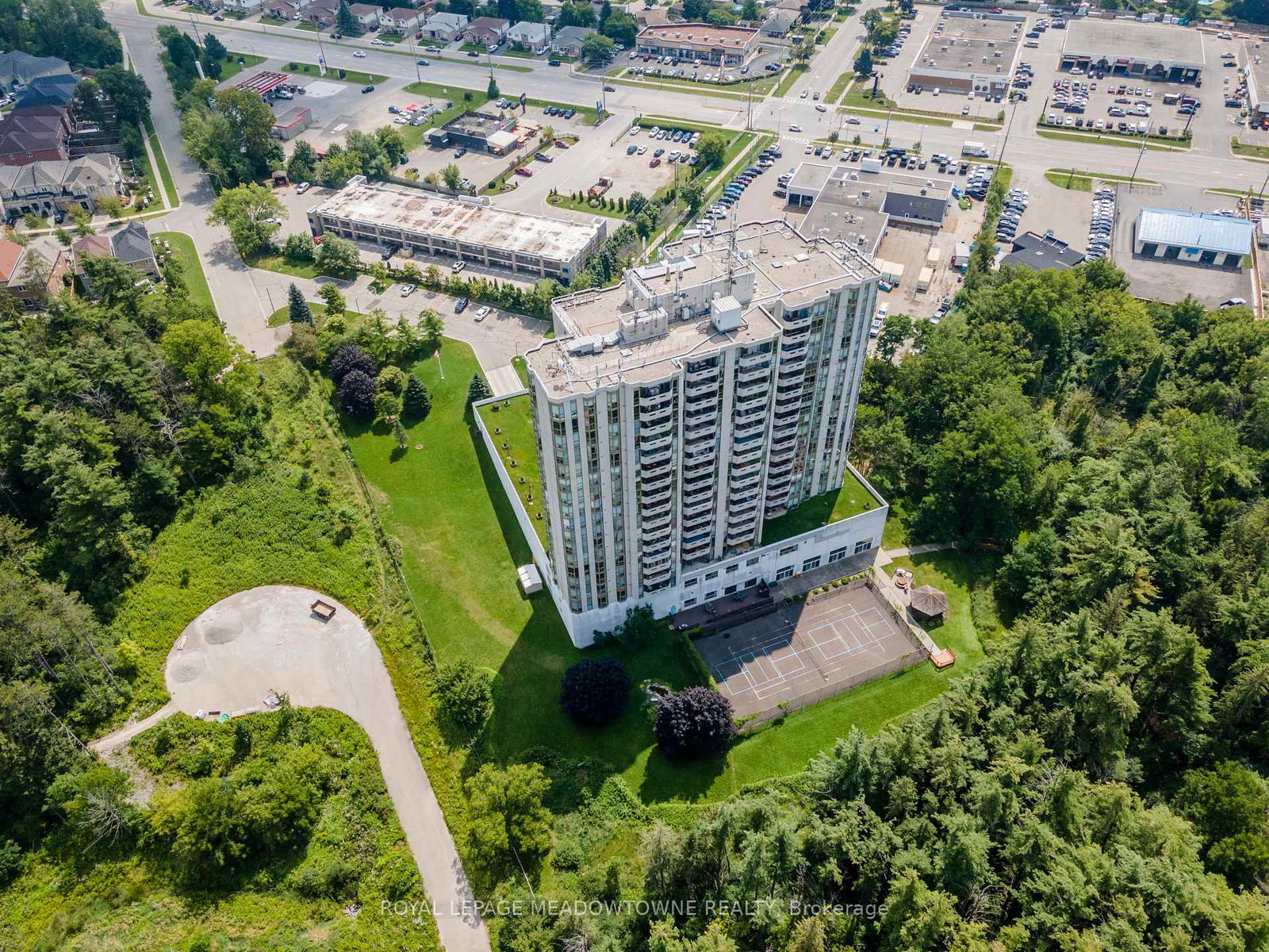 20-mcfarlane-drive-halton-hills-ontario-w13827774