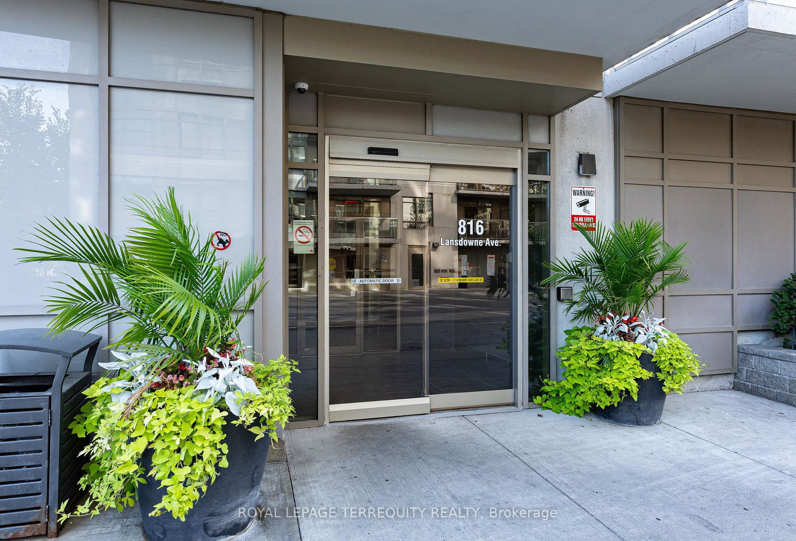 816-lansdowne-avenue-toronto-toronto-ontario-w13827982