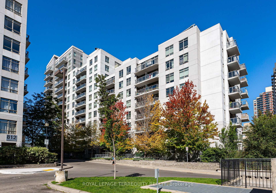 816-lansdowne-avenue-toronto-toronto-ontario-w13827982
