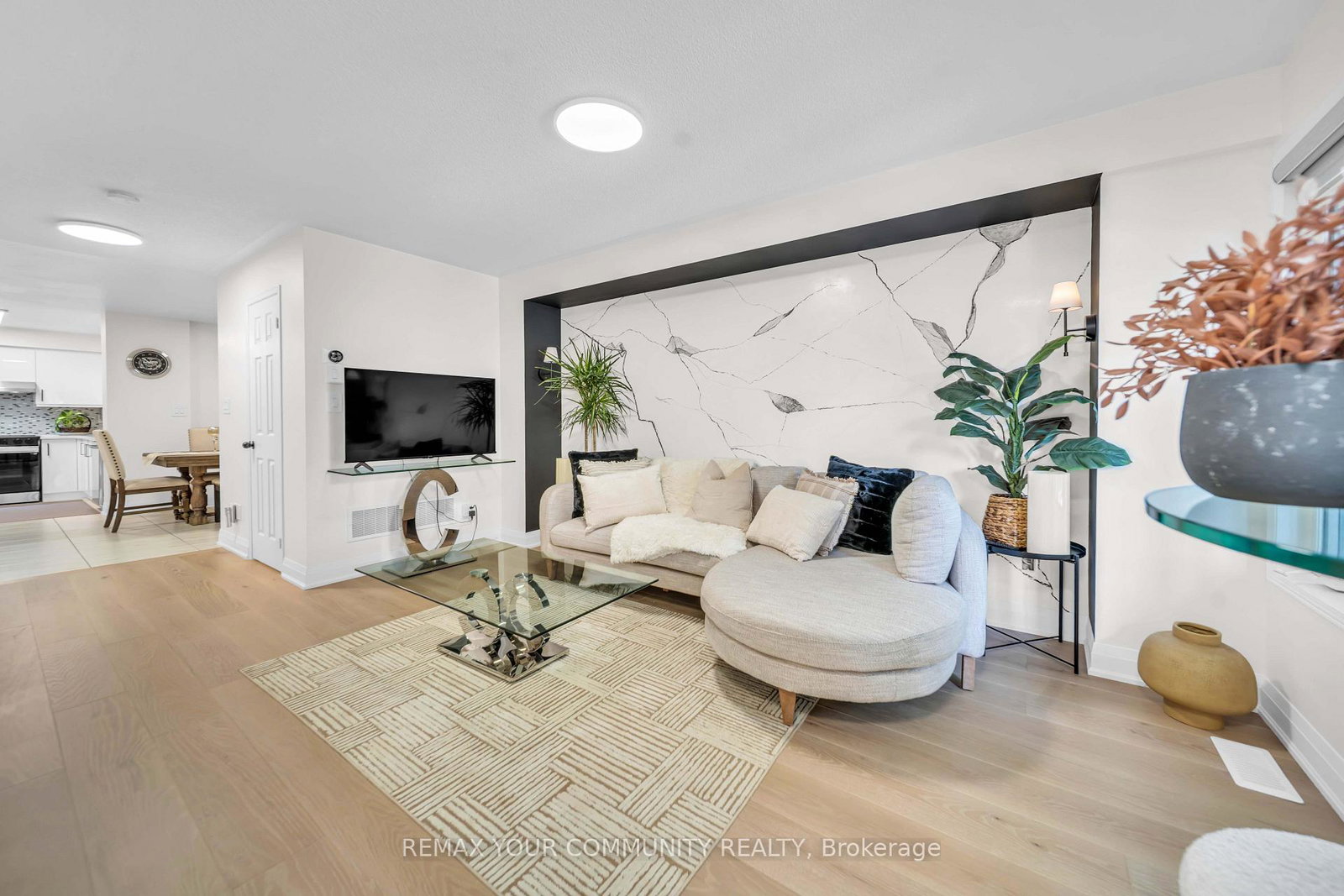 26-ted-wray-circle-toronto-york-ontario-w13828074