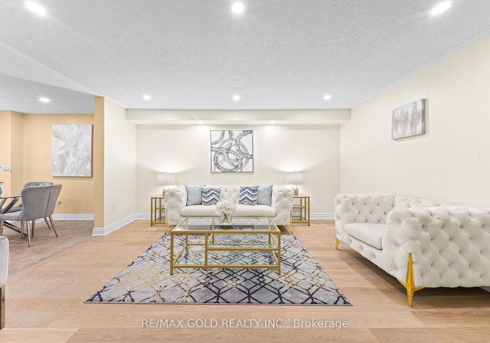 107-crystalview-crescent-brampton-ontario-w13828464
