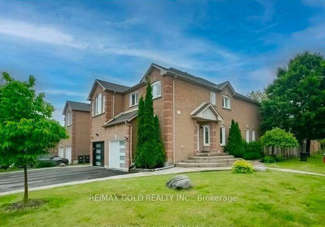 95-lent-crescent-brampton-ontario-w13828504