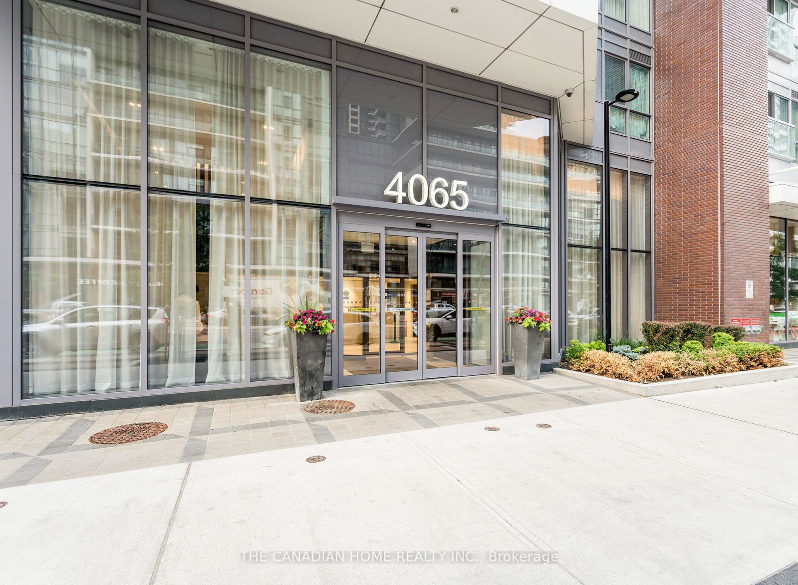4065-confederation-parkway-mississauga-ontario-w13828640