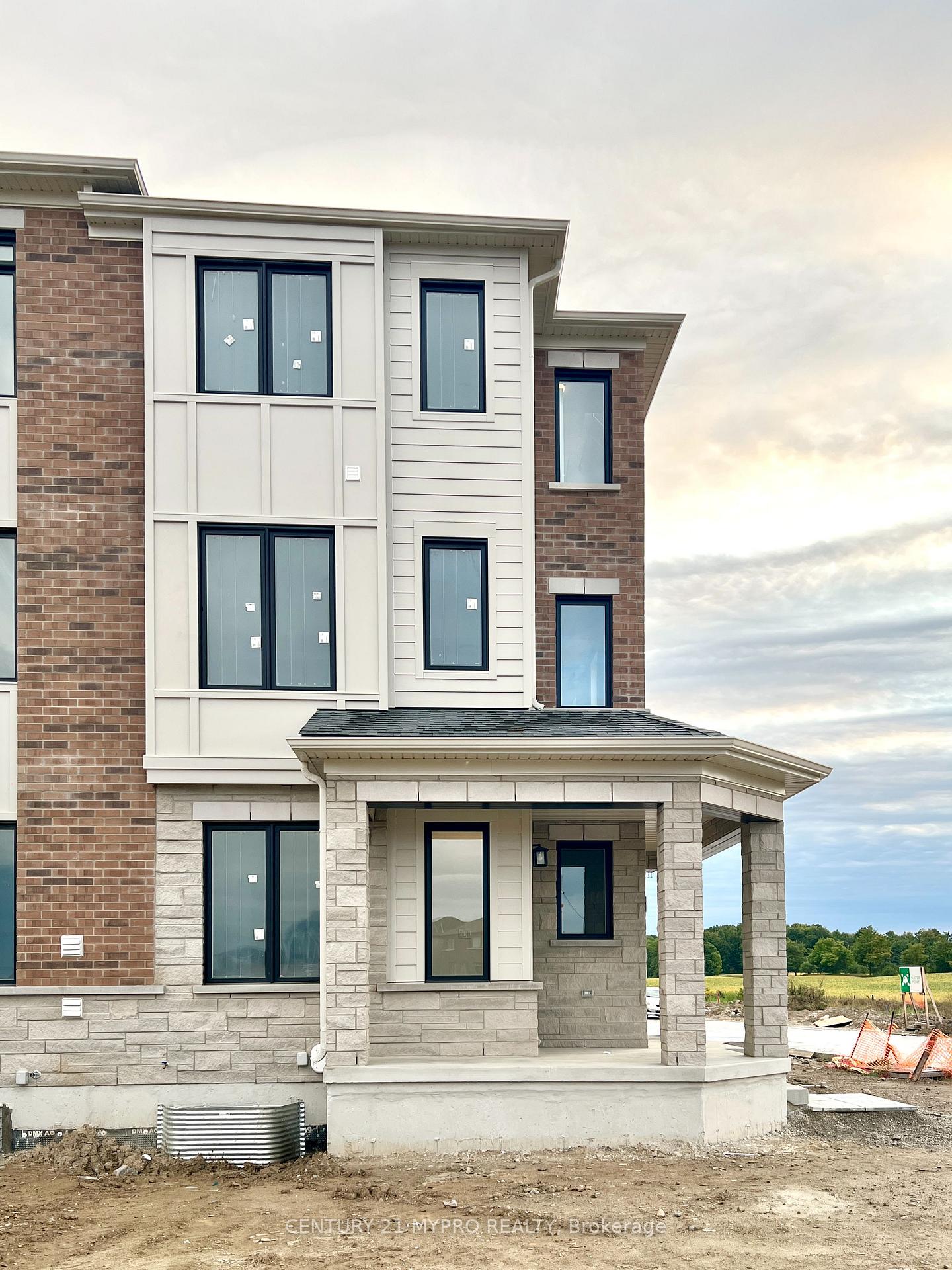 2-thornbird-crescent-brampton-ontario-w13828646