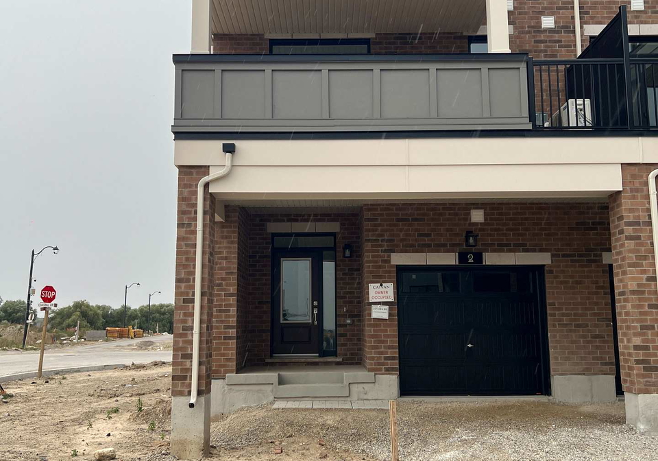 2-thornbird-crescent-brampton-ontario-w13828646