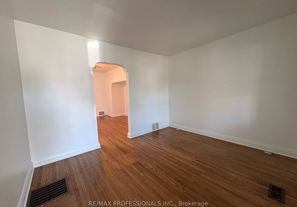 71-bernice-crescent-toronto-toronto-ontario-w13828678