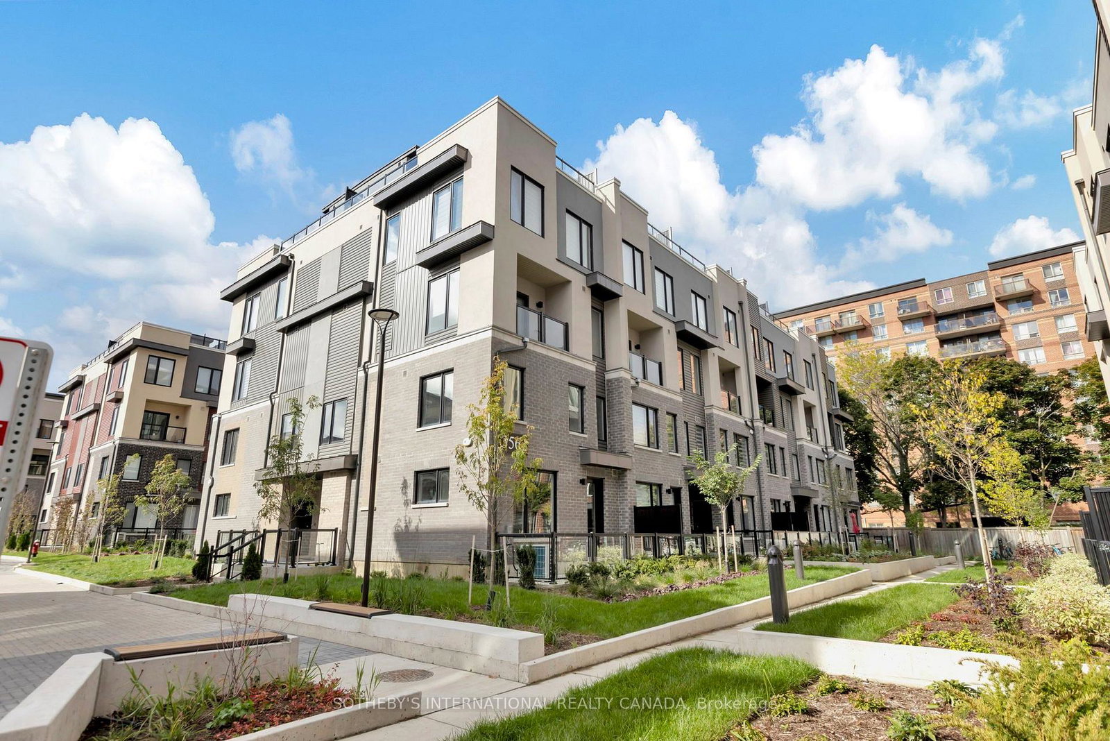 3562-colonial-drive-mississauga-ontario-w13828814