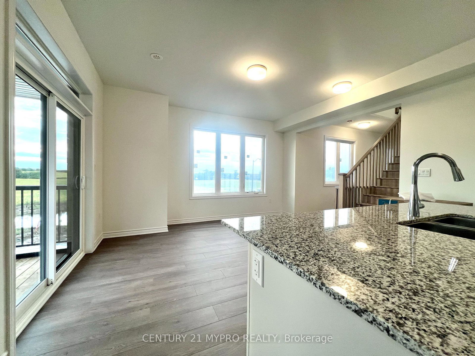 2-thornbird-crescent-brampton-ontario-w13828958