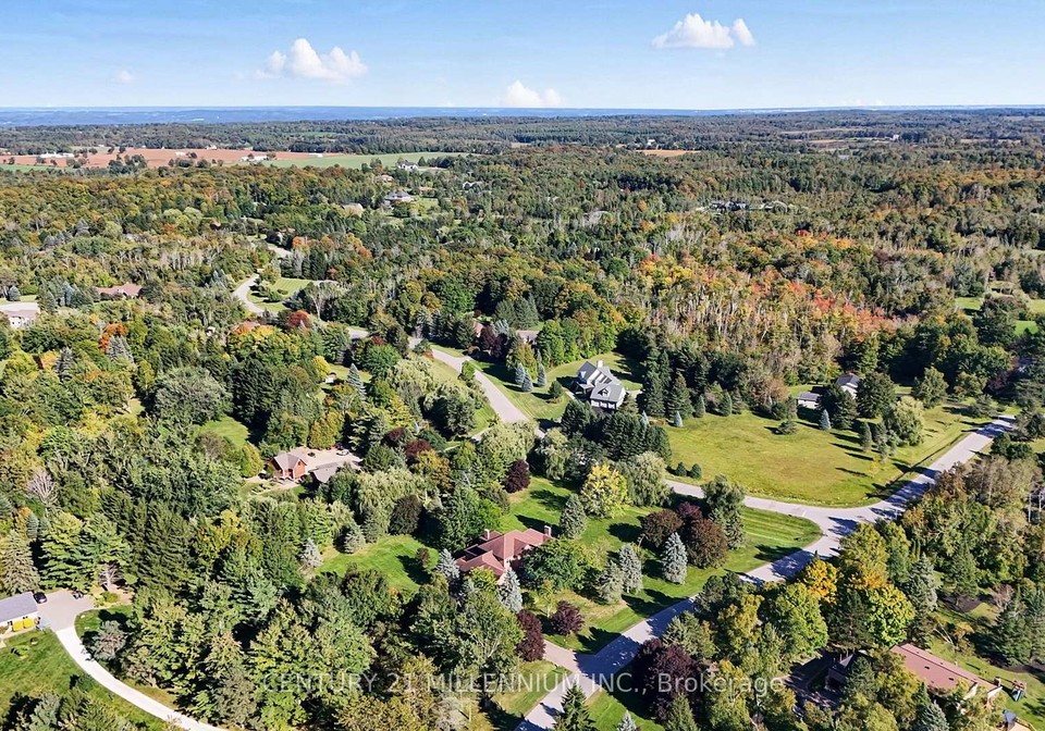 16-tanglewood-drive-caledon-ontario-w13829062