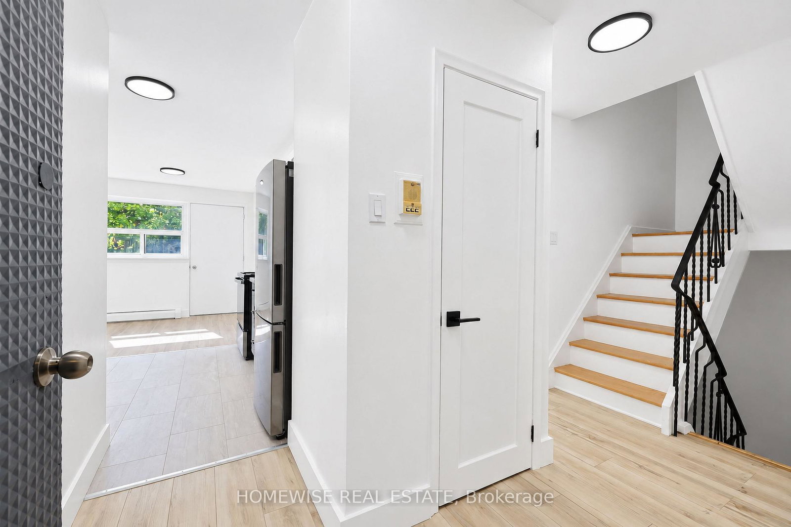 35-swordbill-drive-toronto-etobicoke-ontario-w13829232